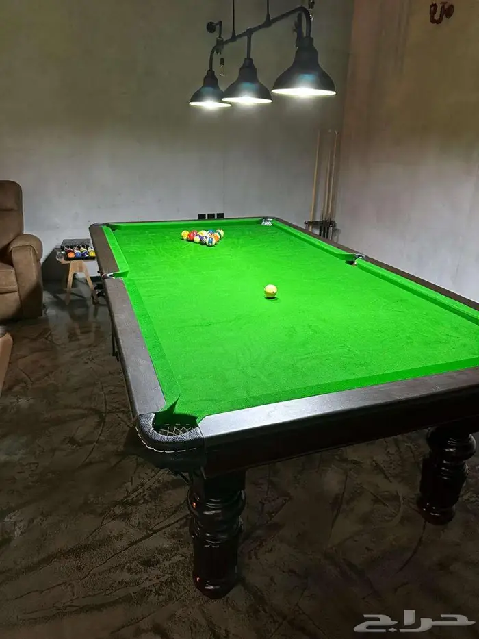طاوله بلياردو كلاسيكيه تسعه قدم شبيه السنوكر 3