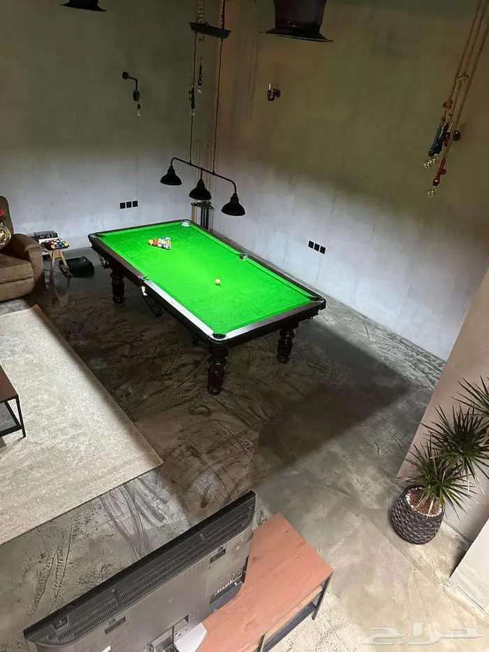 طاوله بلياردو كلاسيكيه تسعه قدم شبيه السنوكر 2