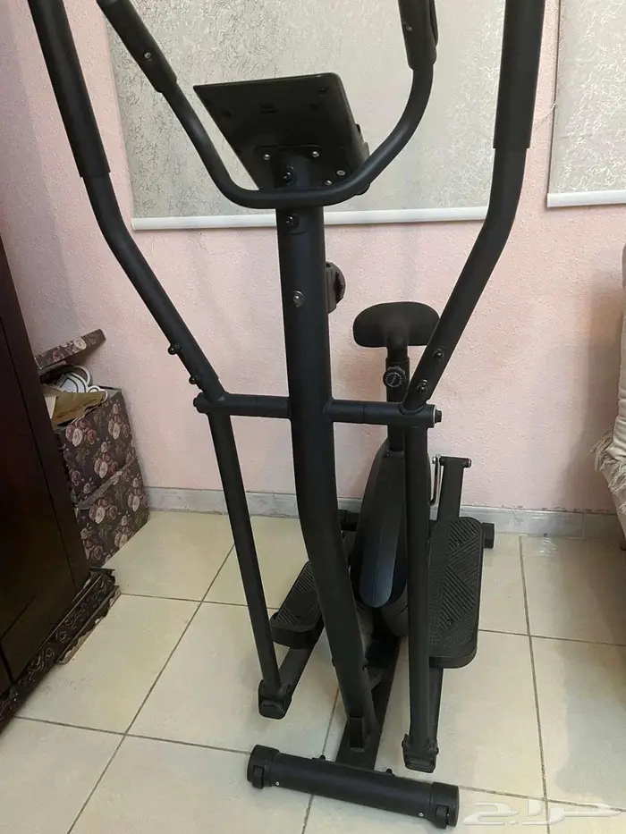 للبيع جهاز اوربتراك دراجه رياضية 7
