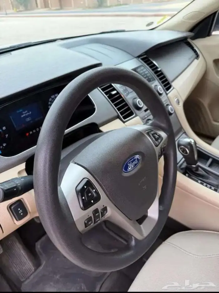 فورد تورس استندر 2015 8