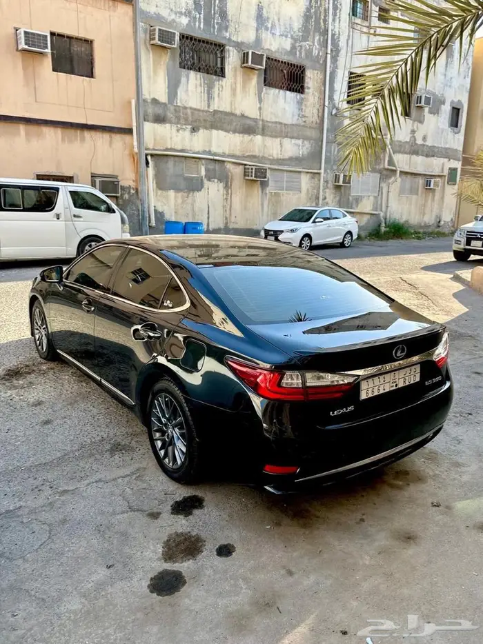 لكزس ES 350 اعلى مواصفات خليجي 2018 1
