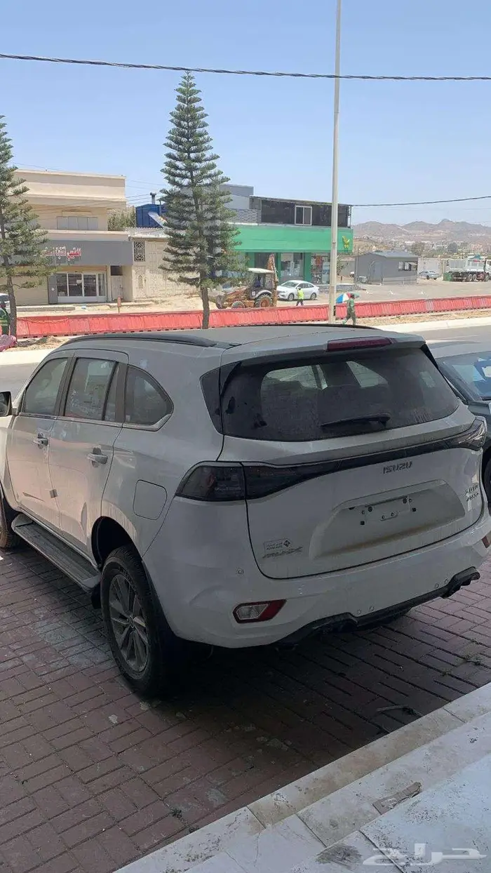 ايسوزو جيب MUX تشغيل بصمة 2025 4