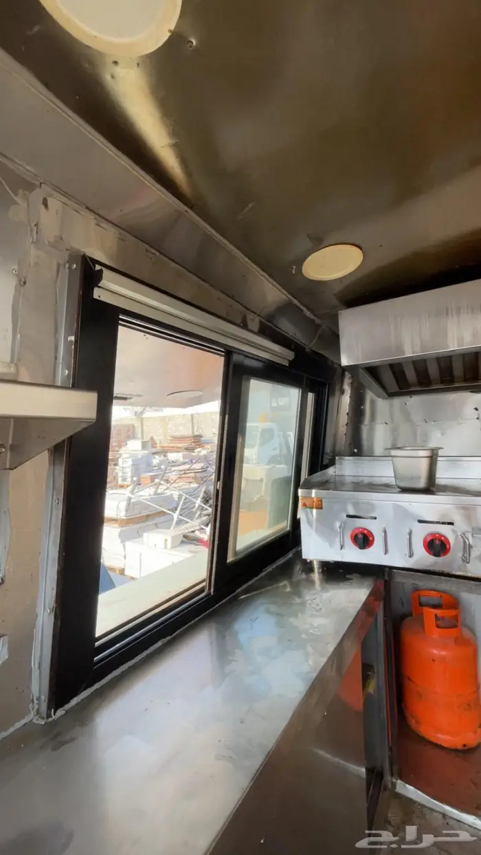 فان او ترك فود للبيع 4