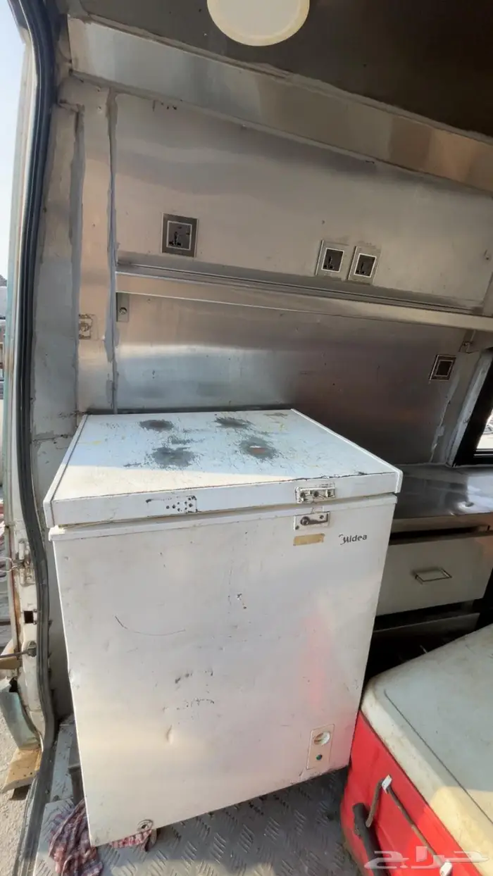 فان او ترك فود للبيع 2