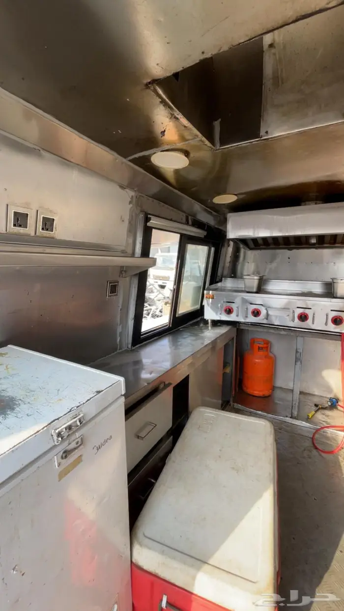 فان او ترك فود للبيع 1