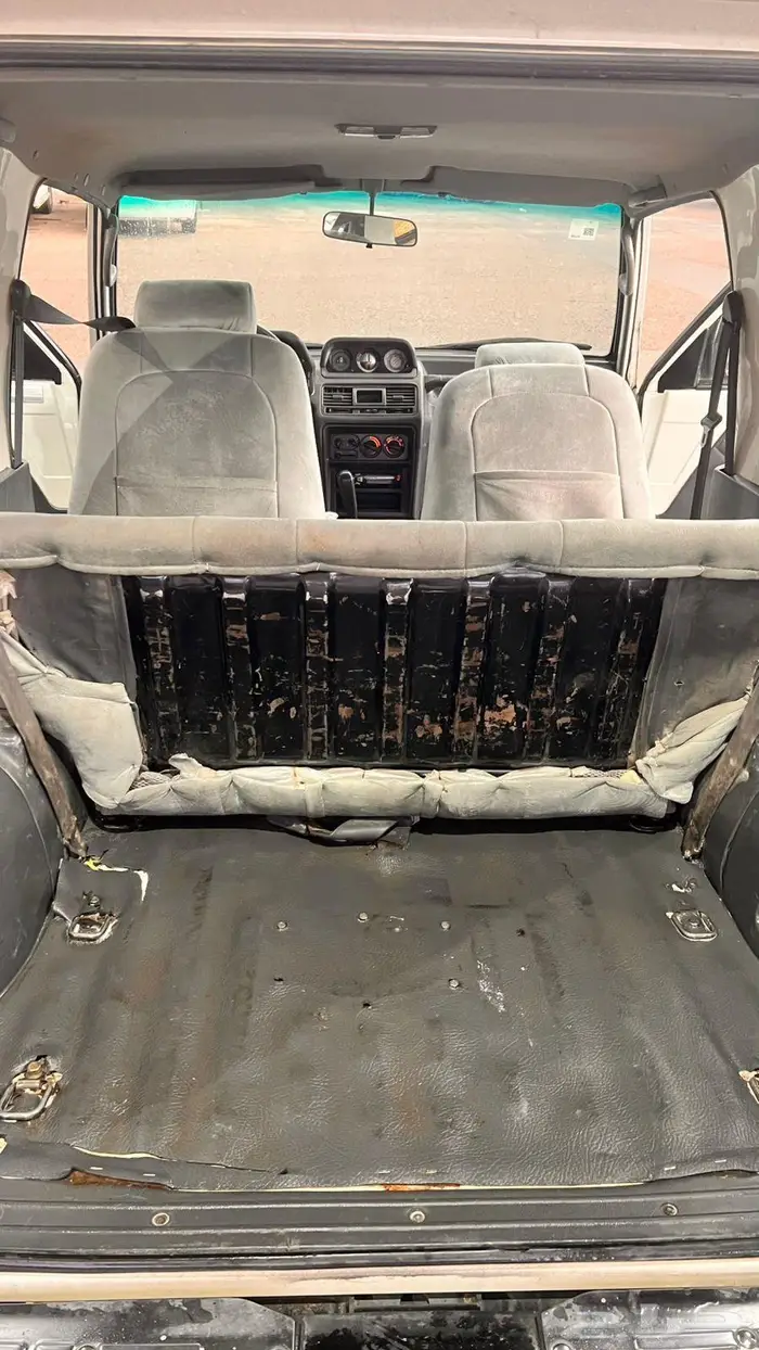 ميتسوبيشي Mitsubishi جيب 2001 باجيرو مونتيرو 10