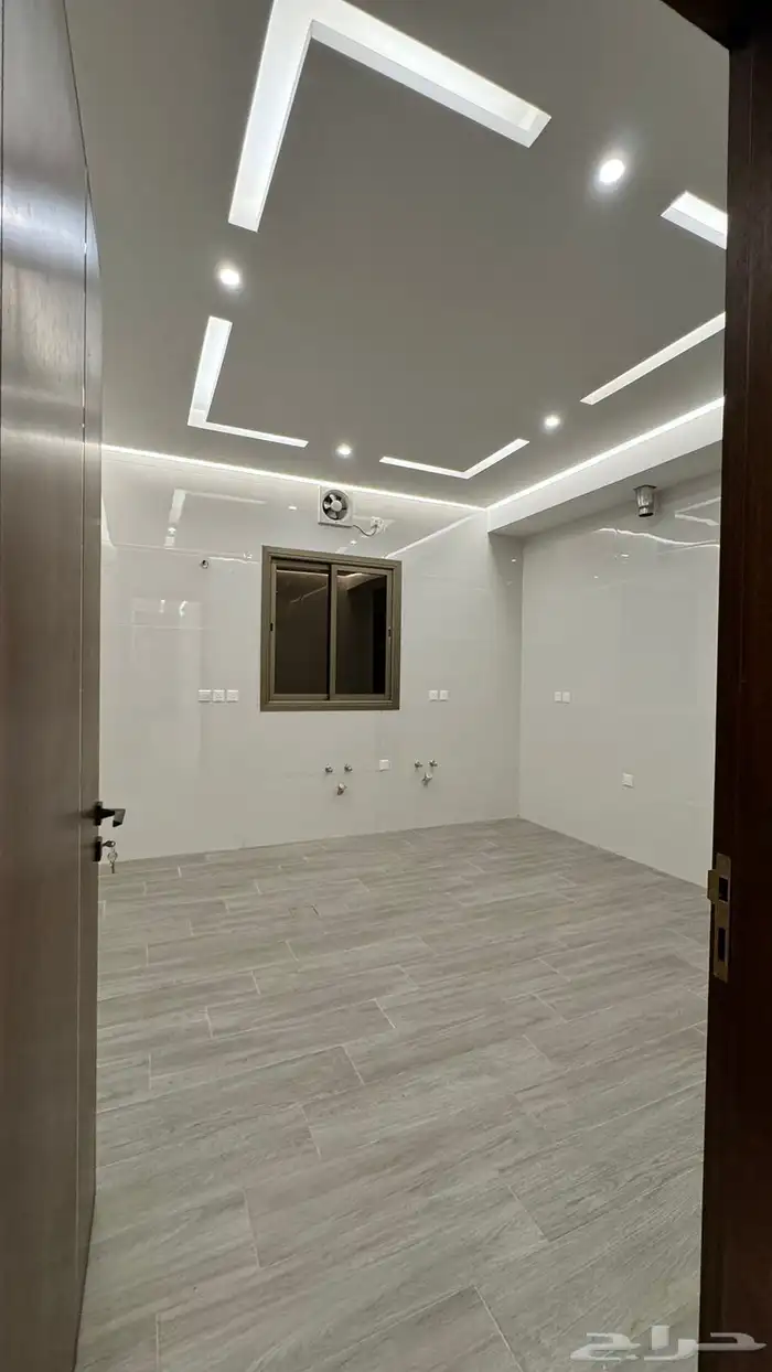 شقق تمليك للبيع فآخره بحي الملك فهد مميزه 8