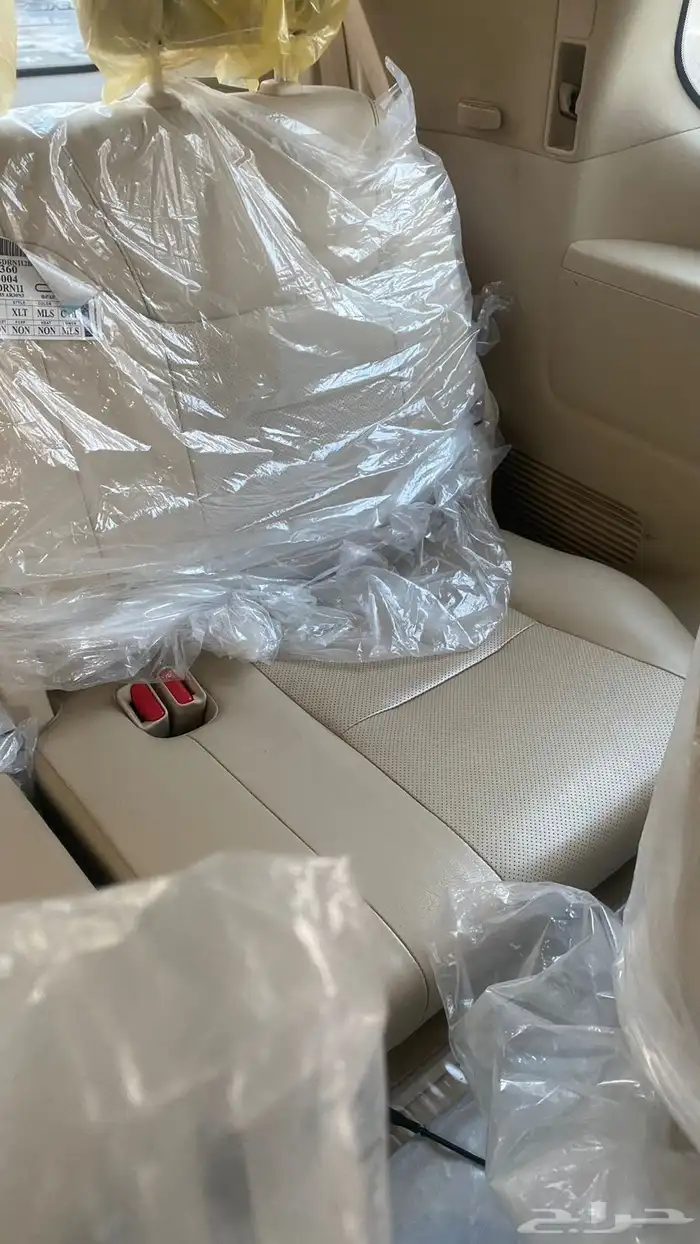 جيب لكزس LX570 موديل 2013 DD فل كامل 18