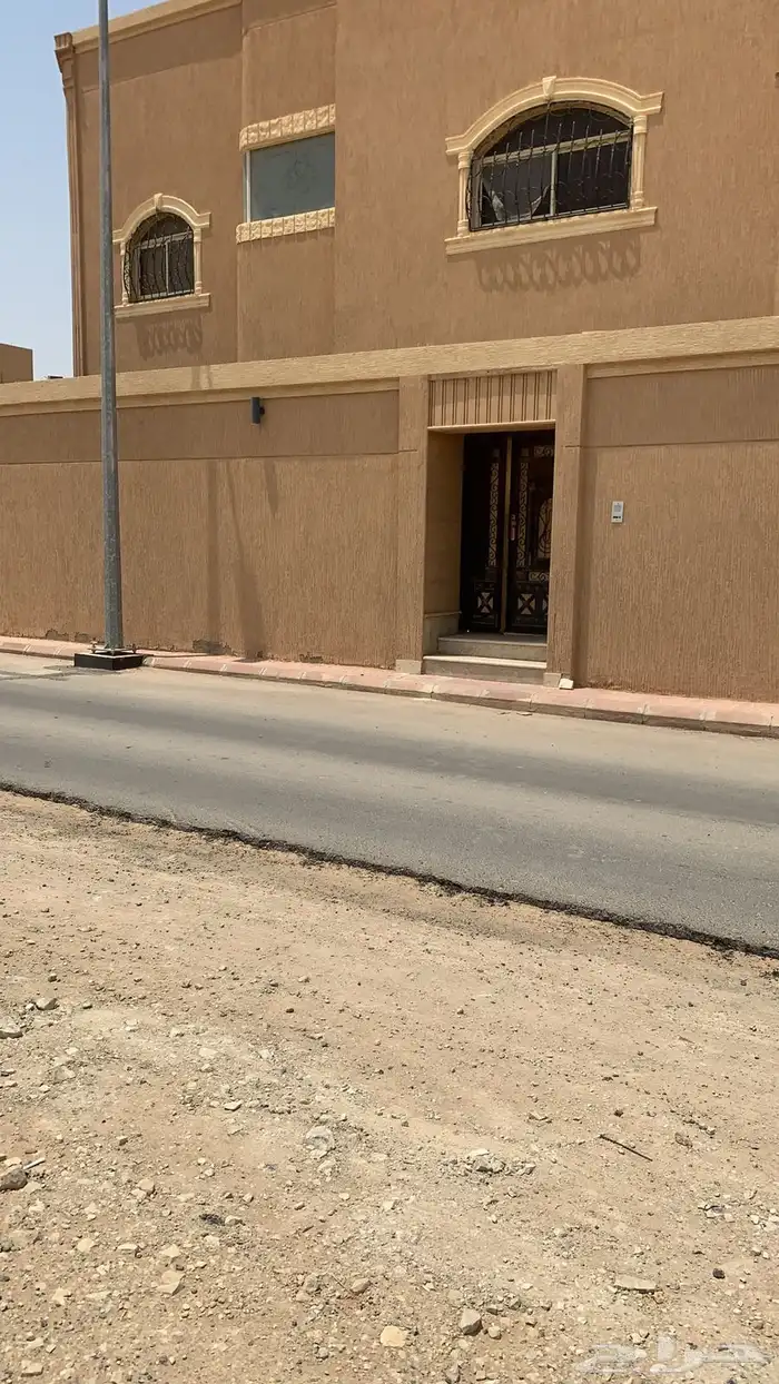 فيلا للبيع دورين مفصولات بريدة حي المنار 0