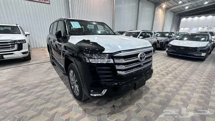 تويوتا لاند كروزر GXR3 2024 سعودي جير اوتوماتيك 0