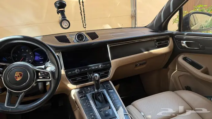 ماكان 2020 رمادي 16