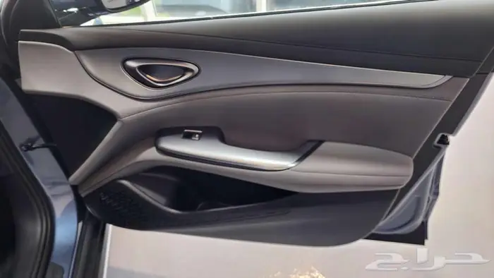 بي واي دي سيل 7 2025 عروض اليوم الوطني من سفنز للسيارات 6