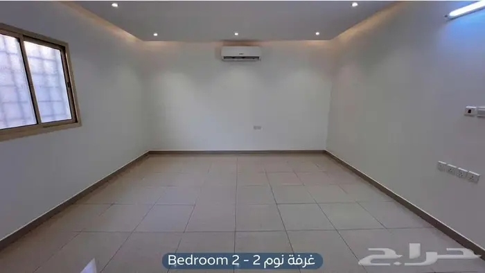 شقة للإيجار حي العارض 11