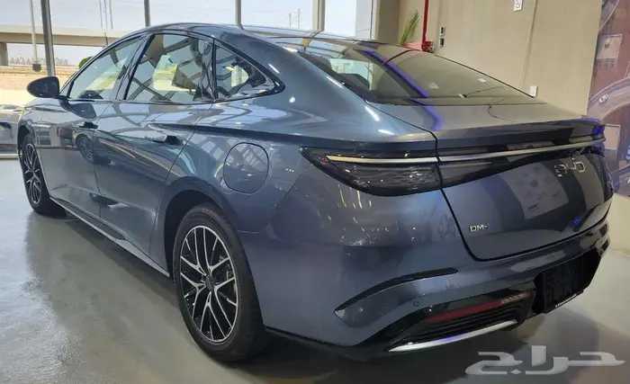 بي واي دي سيل 7 2025 عروض اليوم الوطني من سفنز للسيارات 1