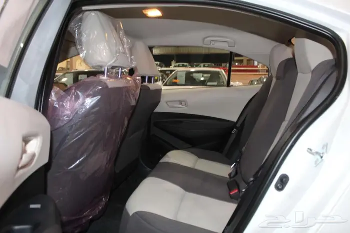 تويوتا كرولا 2.0 XLI بنزين 2025 7