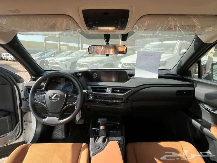 لكزس UX200 2022 اصفار 5