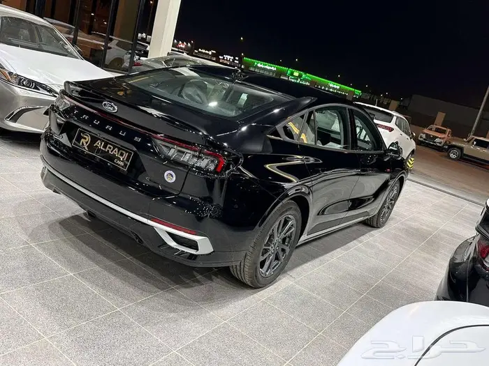 فورد تورس ترند 2026 6