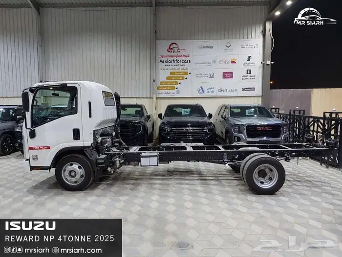 ايسوزو ديانا 4 طن شاص طويل 2025 4