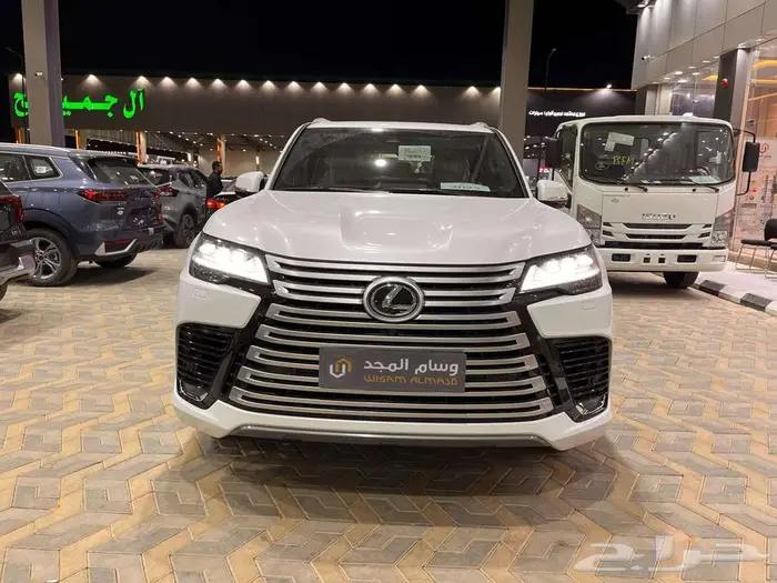 لكزس LX600 BB موديل 2025 كاش وتمويل الاسطول وافراد 2