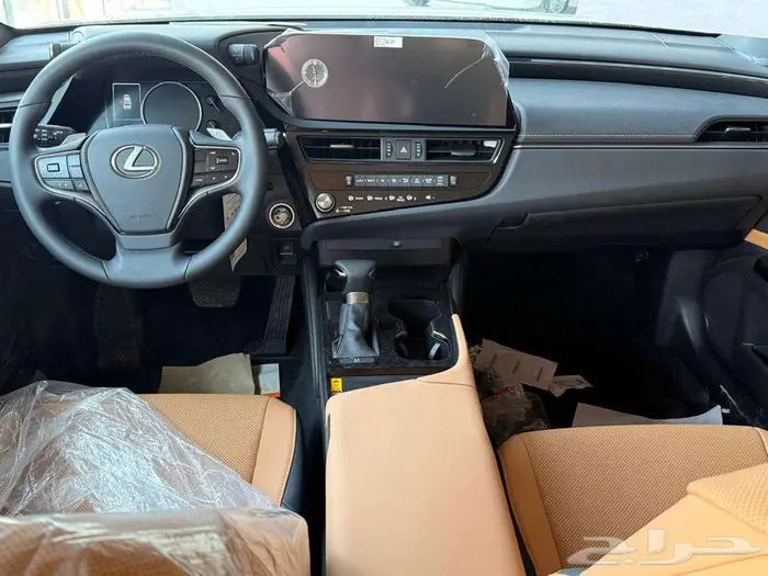 لكزس ES250 استاندر 2025 3