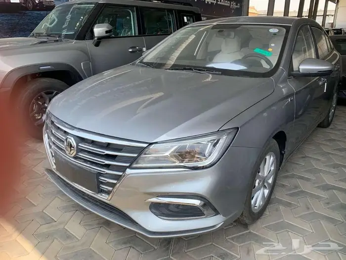 MG5 استندر 2025 2