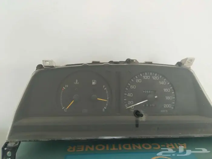 طبلون كراسيد وفيه دكور باب يمين كراسيده 0