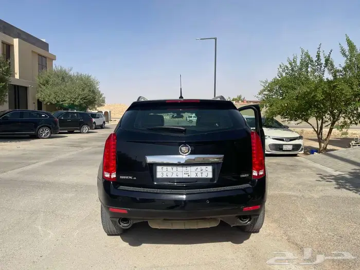 جيب كاديلاك srx 2015 2