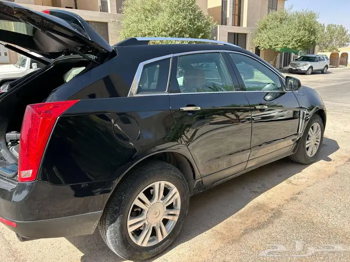 جيب كاديلاك srx 2015 1