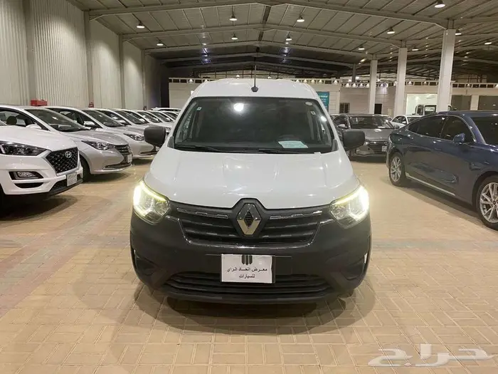 رينو اكسبريس فان بضاعة موديل 2023 ( ديزل )ممشي 47000 0