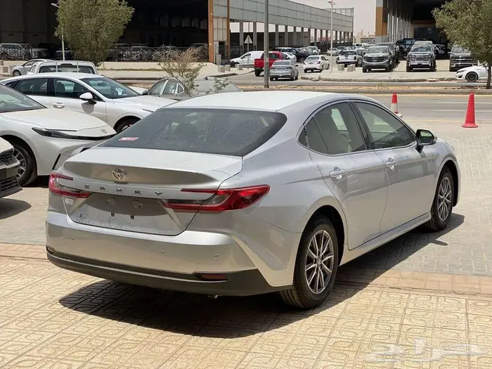 تويوتا كامري ستاندر 2025 كاش استلام فوري 3