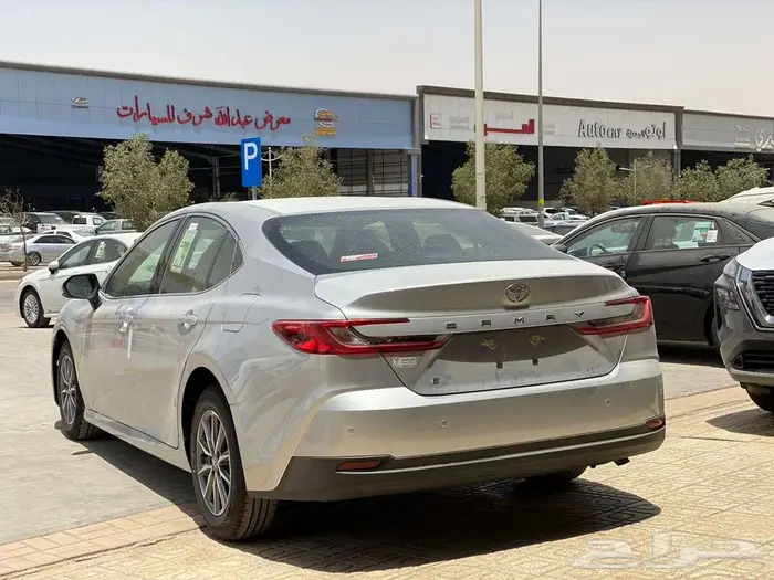 تويوتا كامري ستاندر 2025 كاش استلام فوري 6