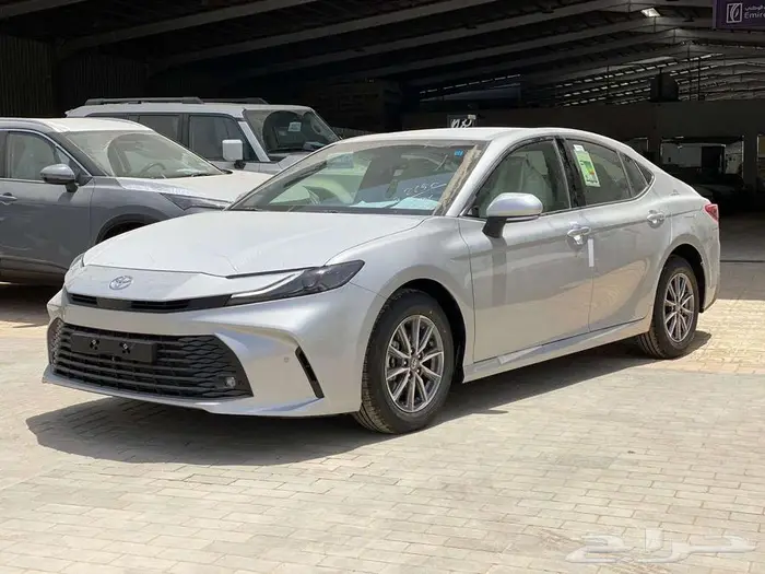 تويوتا كامري ستاندر 2025 كاش استلام فوري 0