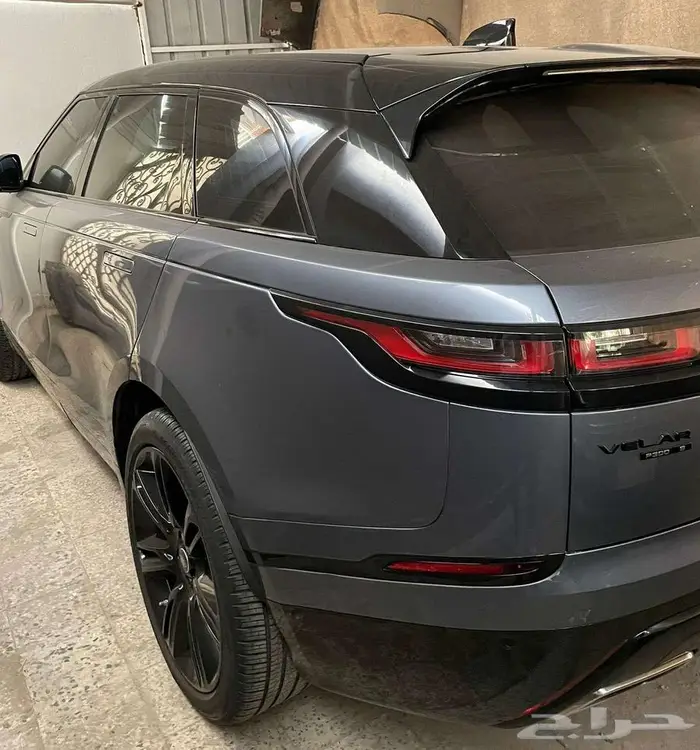 للبيع رنج روفر 2020 بلاك اديشن P300R-Dynamic وارد ناغي مخزن 6