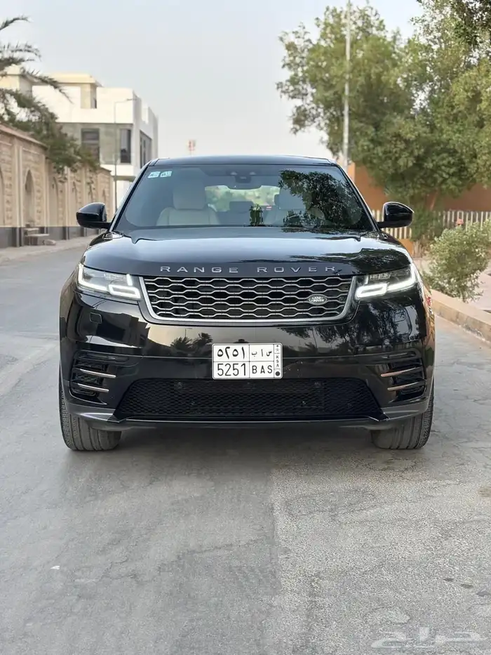 لاند روفر فيلار 3