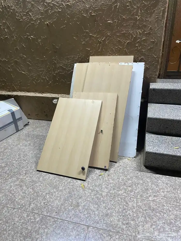 خشب دواليب  واثاث زايد لمن يريده 4