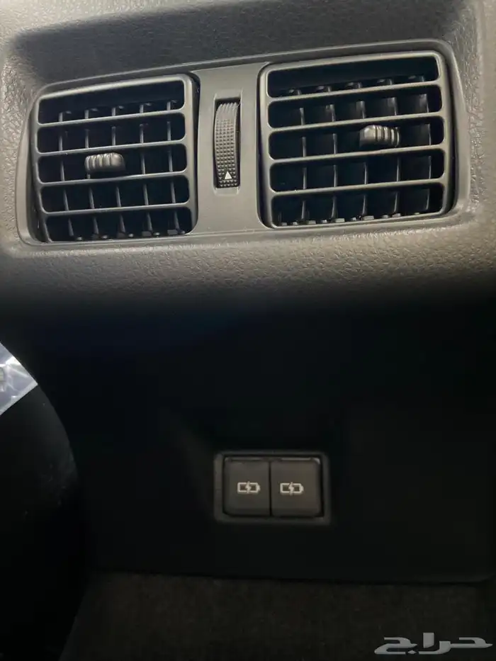 تويوتا كامري 2025 استاندر 14