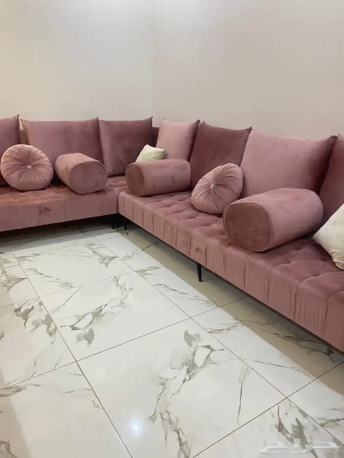 كنب نظيف واسفنجه الدانلوب والخشب الاصلي 3