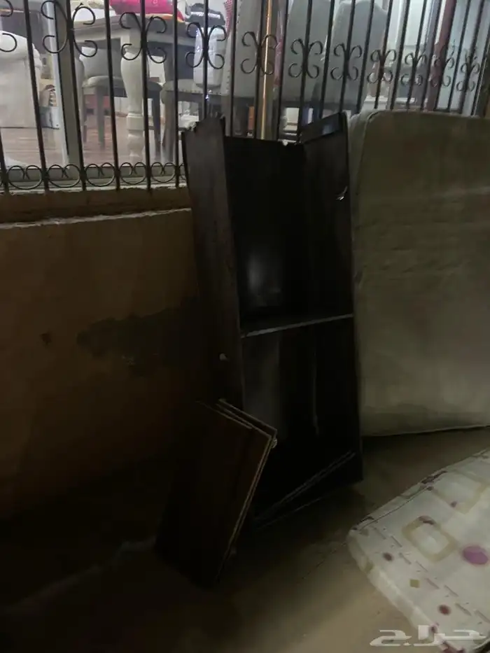 خشب دواليب  واثاث زايد لمن يريده 3
