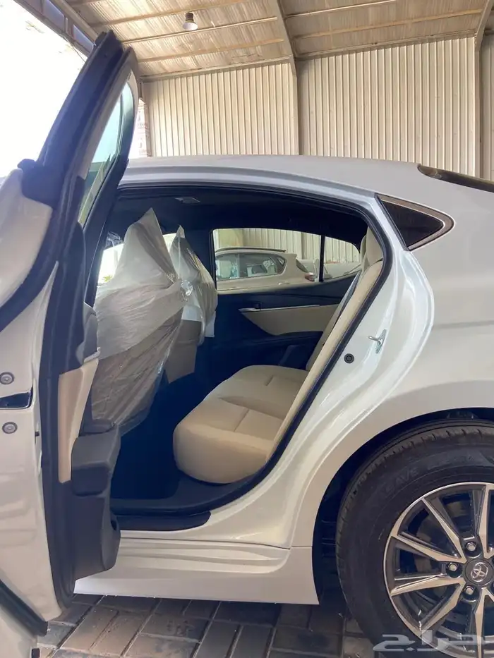 تويوتا كامري 2025 استاندر 7