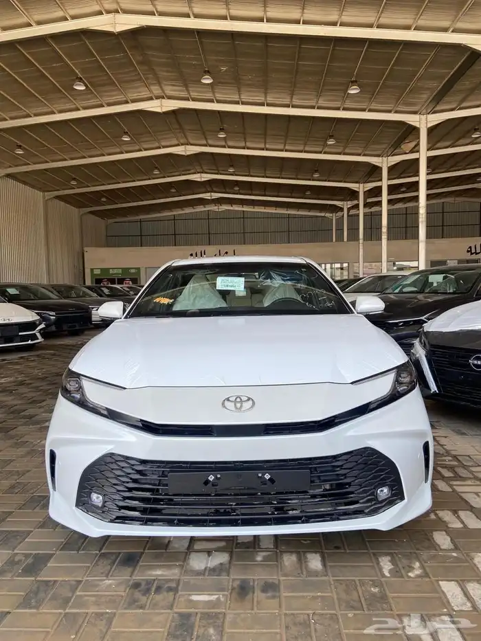 تويوتا كامري 2025 استاندر 0