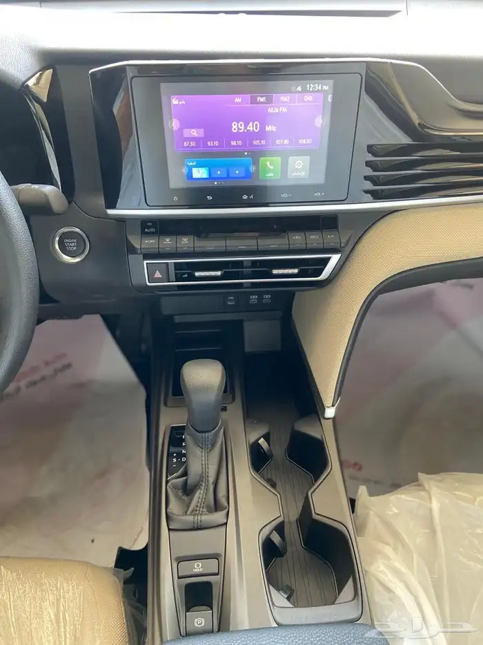 تويوتا كامري 2025 استاندر 10