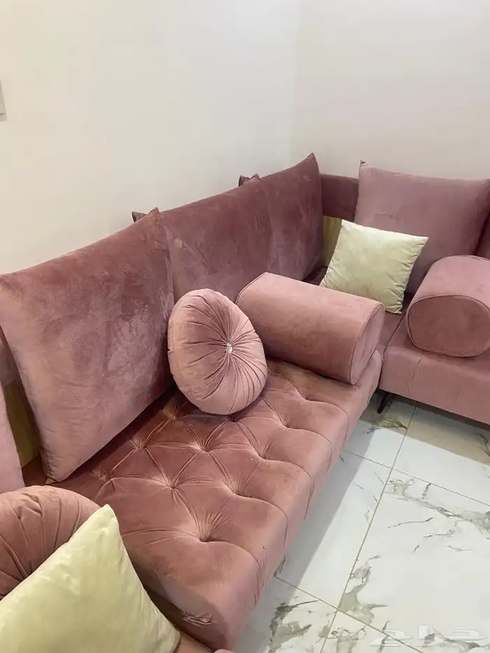 كنب نظيف واسفنجه الدانلوب والخشب الاصلي 1