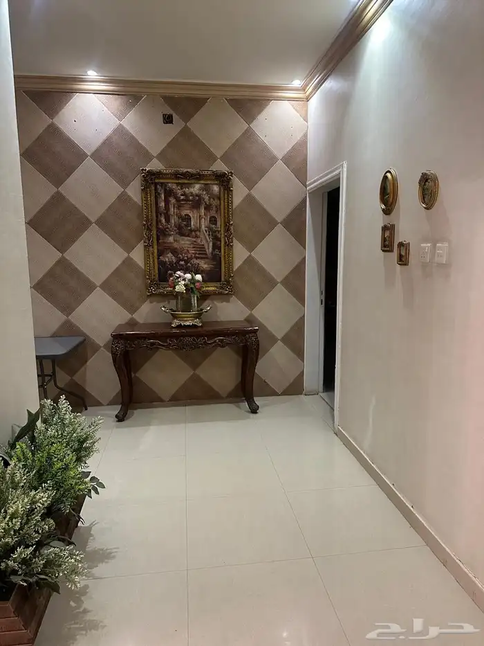 فيلا للبيع .. نظيفه مرممه 8