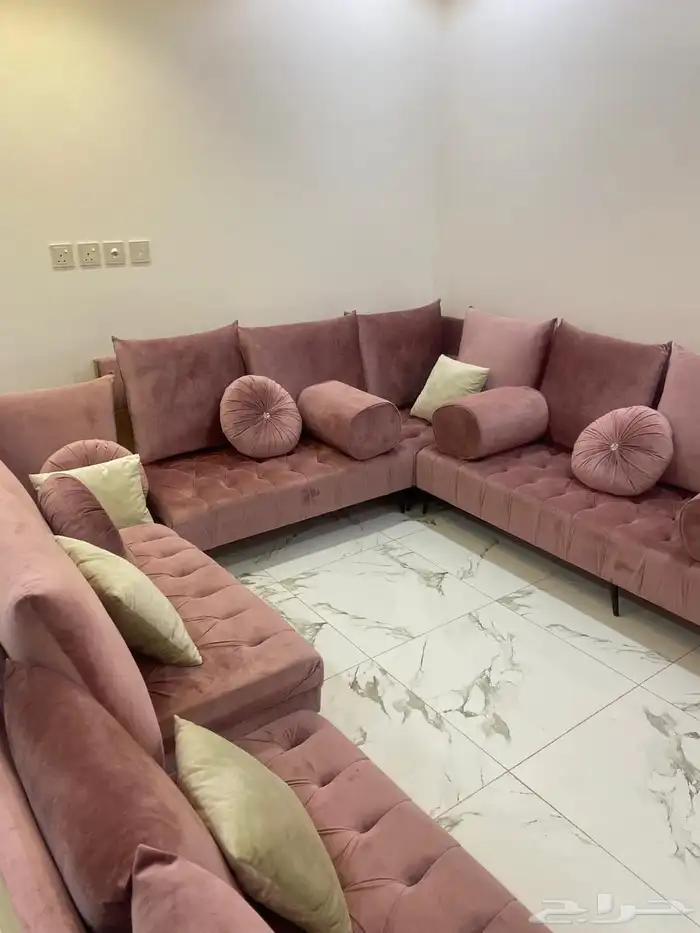 كنب نظيف واسفنجه الدانلوب والخشب الاصلي 5