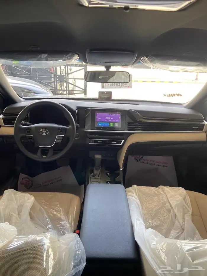 تويوتا كامري 2025 استاندر 9