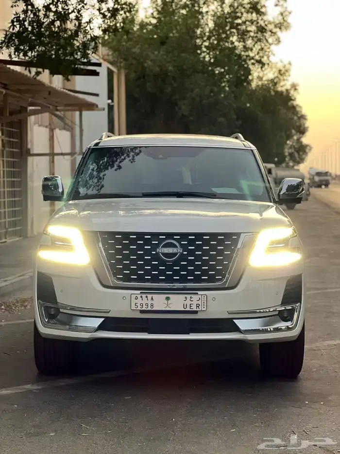 نيسان باترول بلاتينيوم2024 الممشى39 الف 10