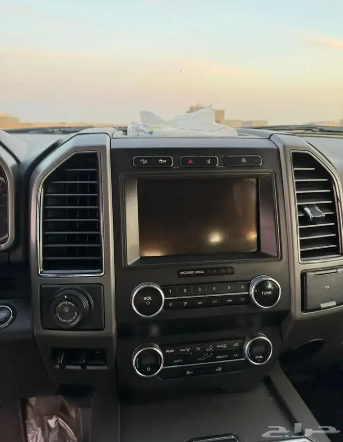 اكسبديشن 2020 XLT 11
