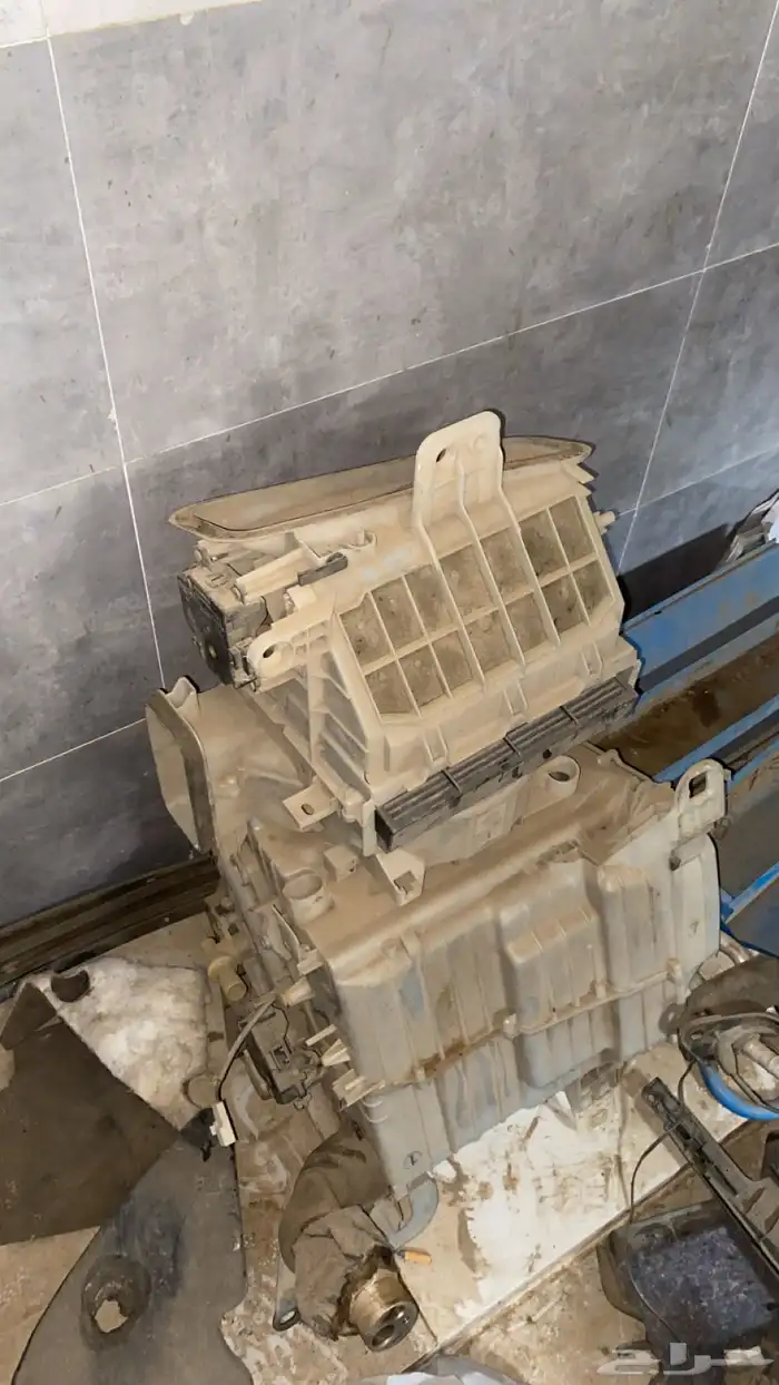 للبيع قطع لكزس 430 2004 جميع ديكورات وبيبان كامله 2