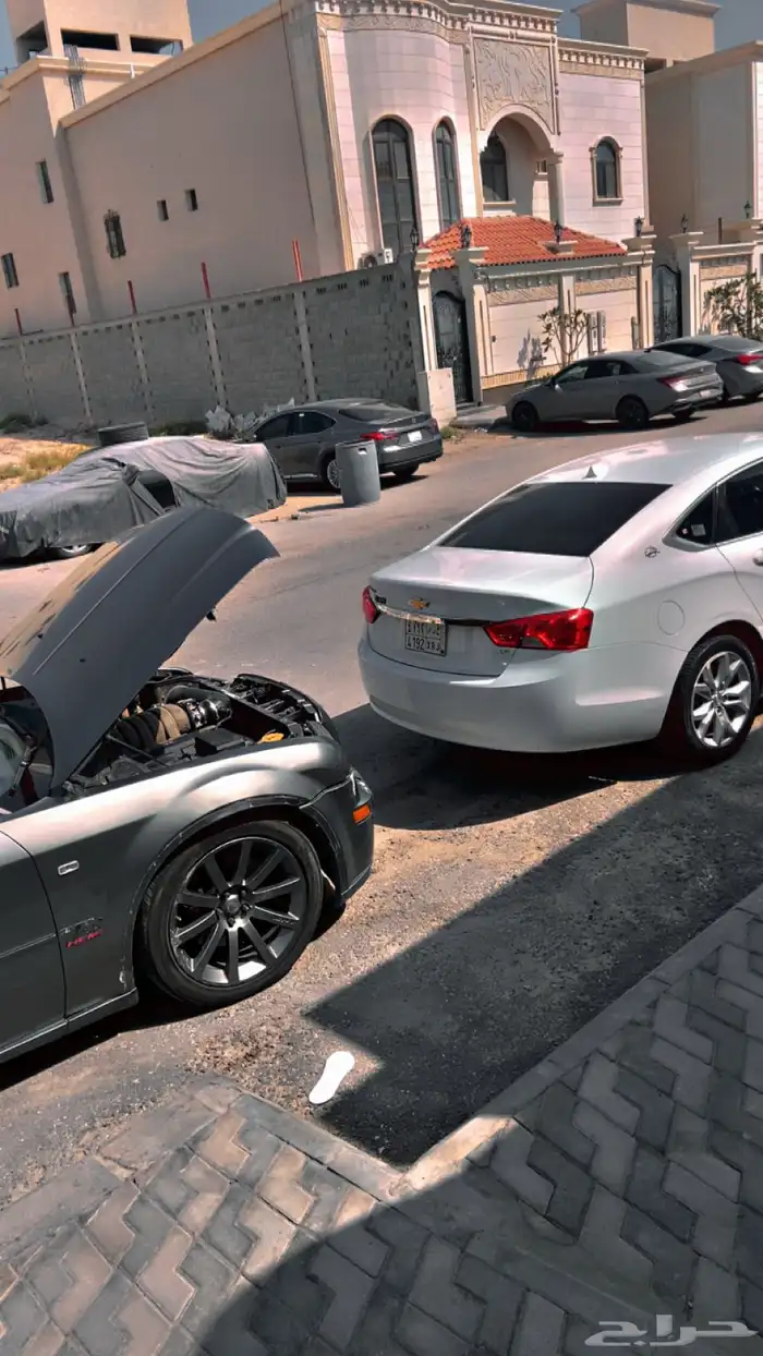 كلايزر srt8 مكينة 6.1 hemi مزود 4