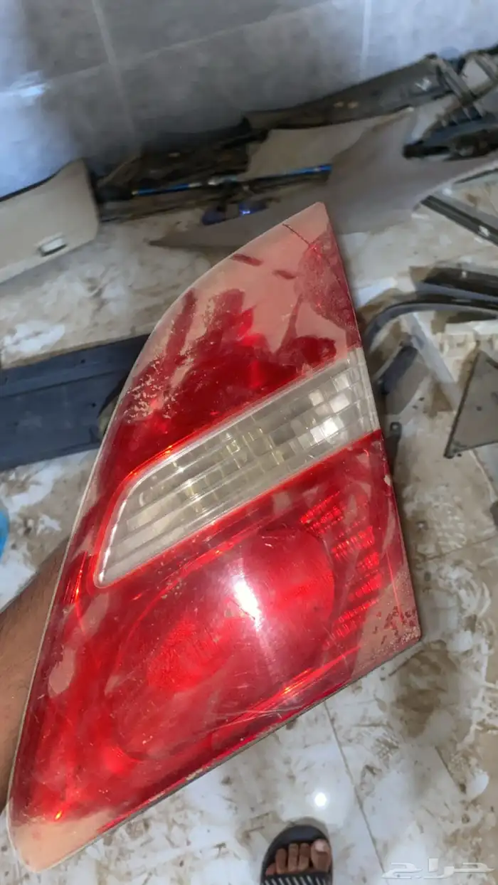 للبيع قطع لكزس 430 2004 جميع ديكورات وبيبان كامله 1